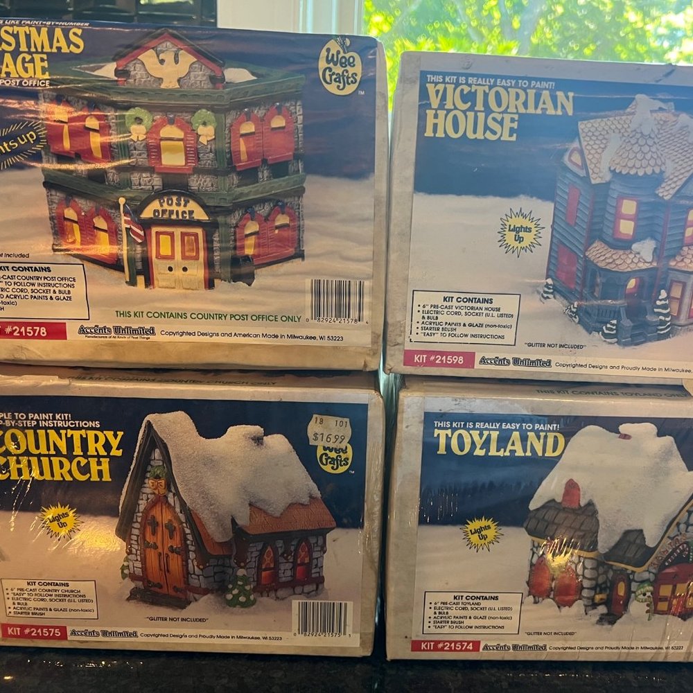Wee Crafts Christmas Village Santas Toyland Ready To Paint